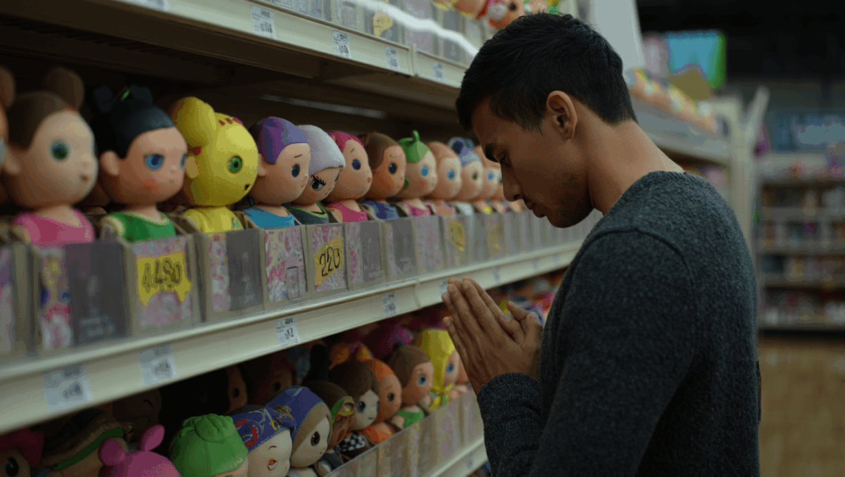 Labubu's craze is fading fast—Pop Mart stock crashes 40%, fashion fatigue hits collectors