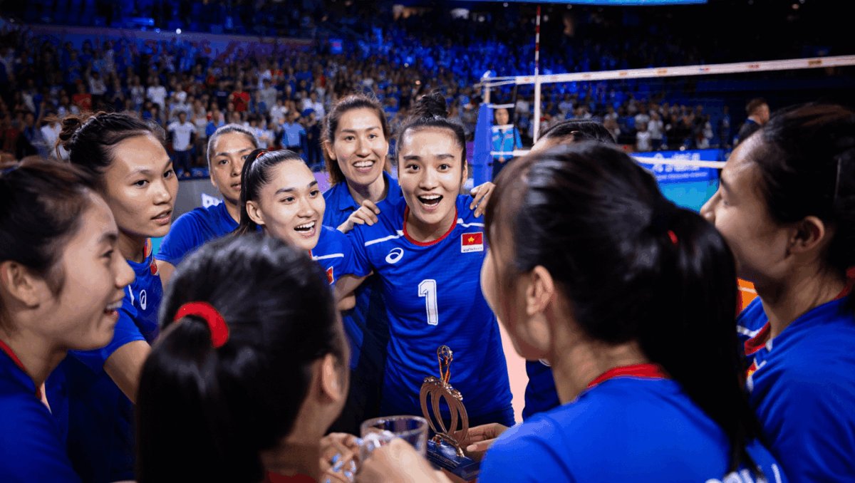 Vietnam dominates Philippines 3-0 in SEA Games women's volleyball semis, sweeps to finals