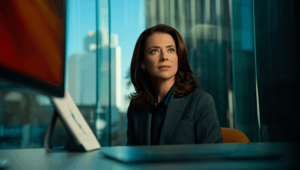 Apple taps Meta's top lawyer as new general counsel, major leadership shake-up unveiled