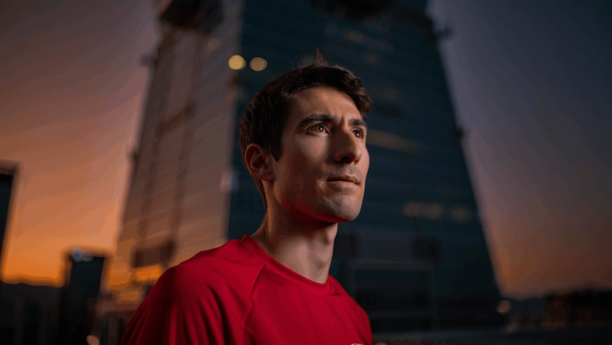 Alex Honnold climbs Taipei 101 live on Netflix tomorrow, won't use ropes or safety net