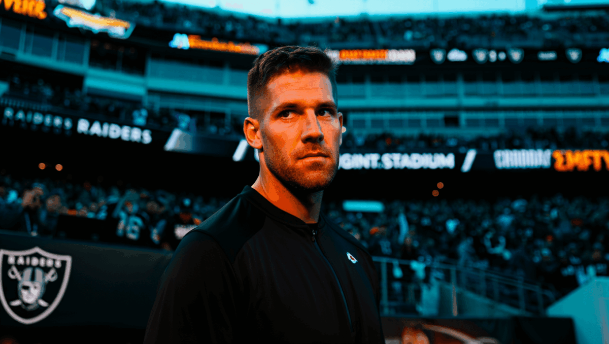 Is Travis Kelce playing today against Raiders? What Andy Reid just confirmed will shock Chiefs fans