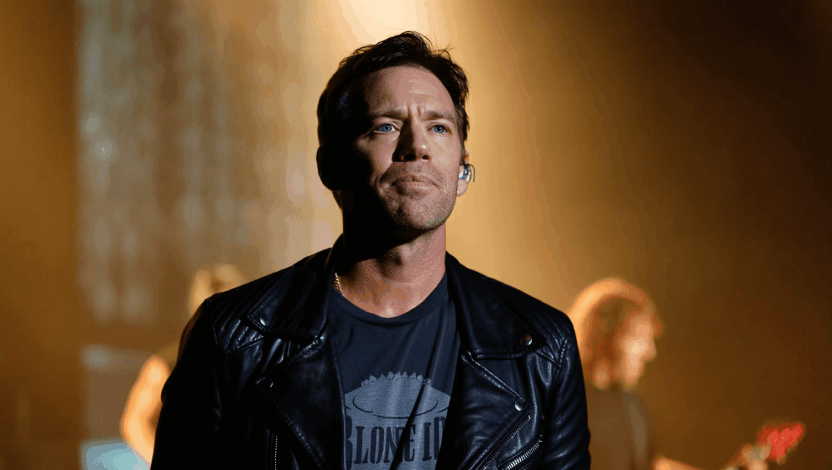 3 Doors Down lead singer Brad Arnold dies at 47 after cancer battle